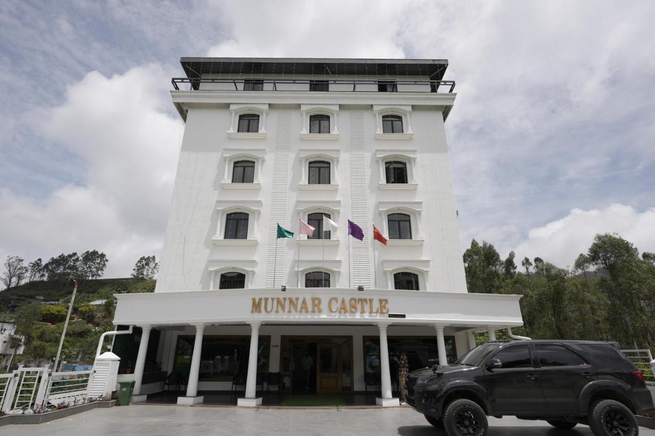 Отель Munnar Castle Экстерьер фото